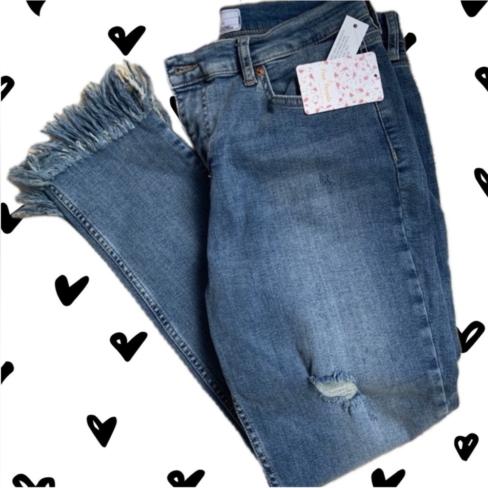 Free People Distressed Jeans